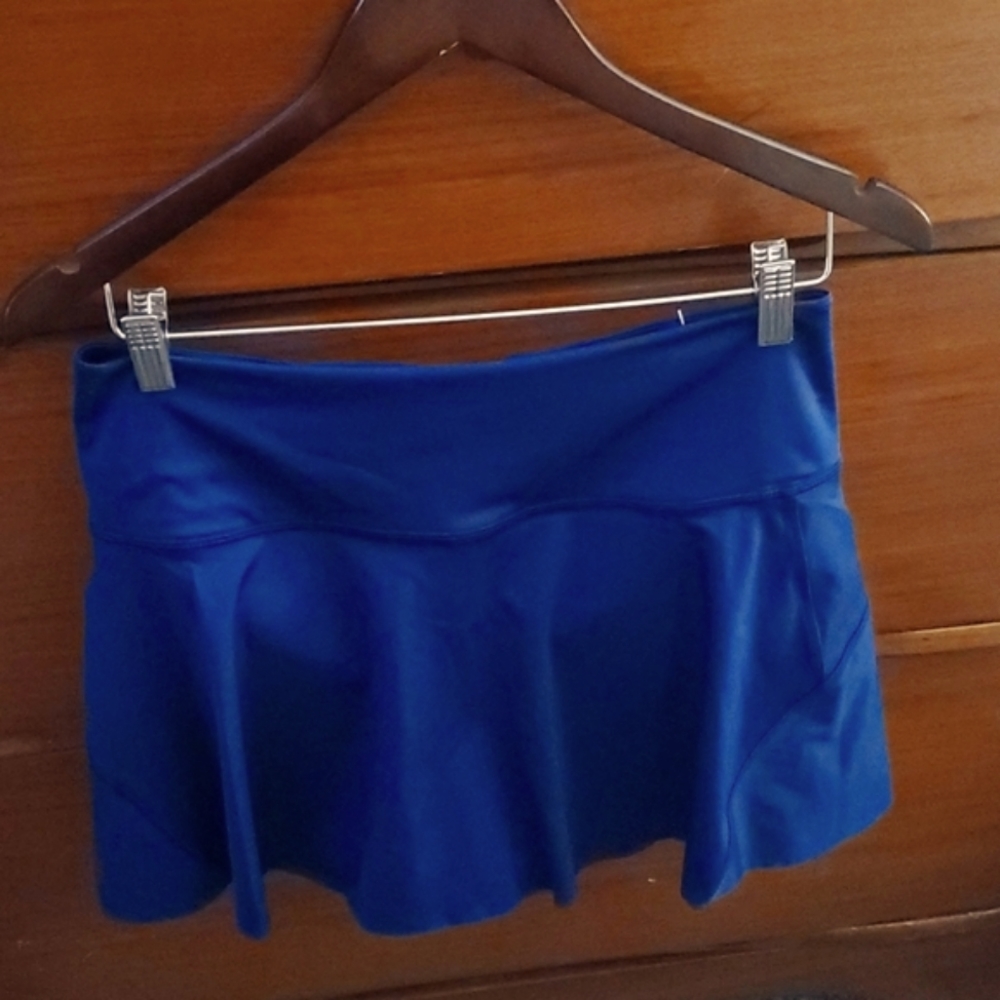 NAVY BLUE SKORT